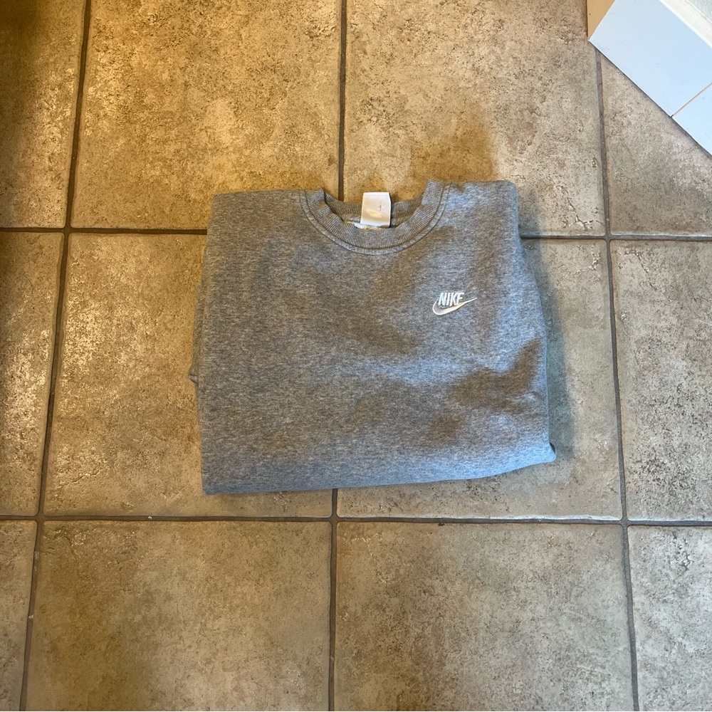 Nike Crewneck Sweatshirt